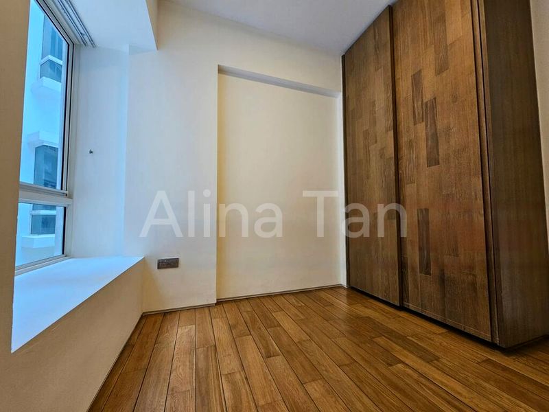 3 Bed Condo for Rent in  The Sorrento - Image 2